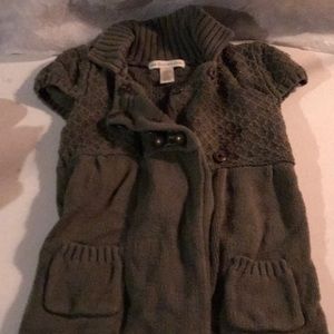 Short sleeve sweater